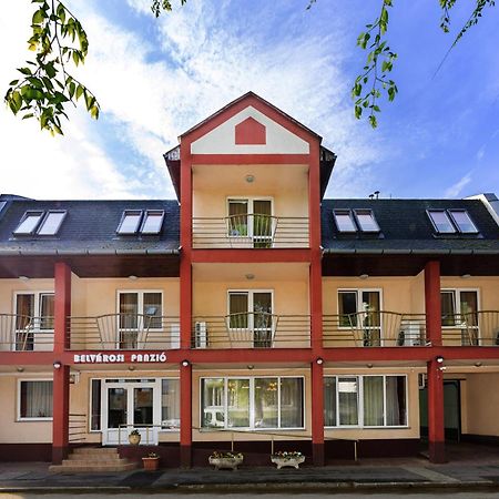 Belvarosi Panzio Debrecín Exteriér fotografie