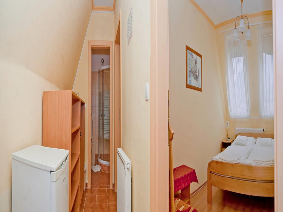 Belvarosi Panzio Debrecín Exteriér fotografie